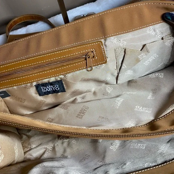 EUC Franco Sarto Brown & Tan Shoulder Bag - Picture 4 of 10